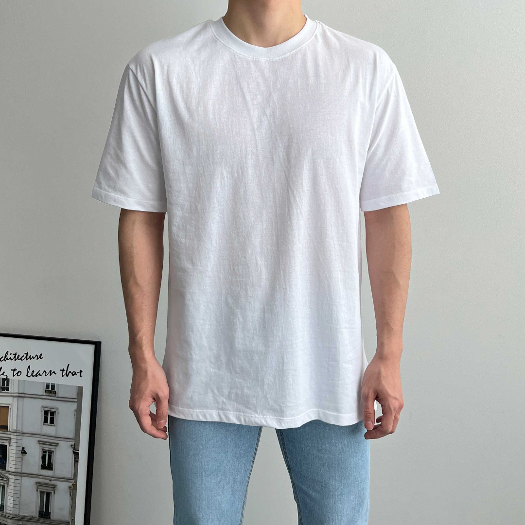 반팔 티셔츠 모델 착용 이미지-S16L7